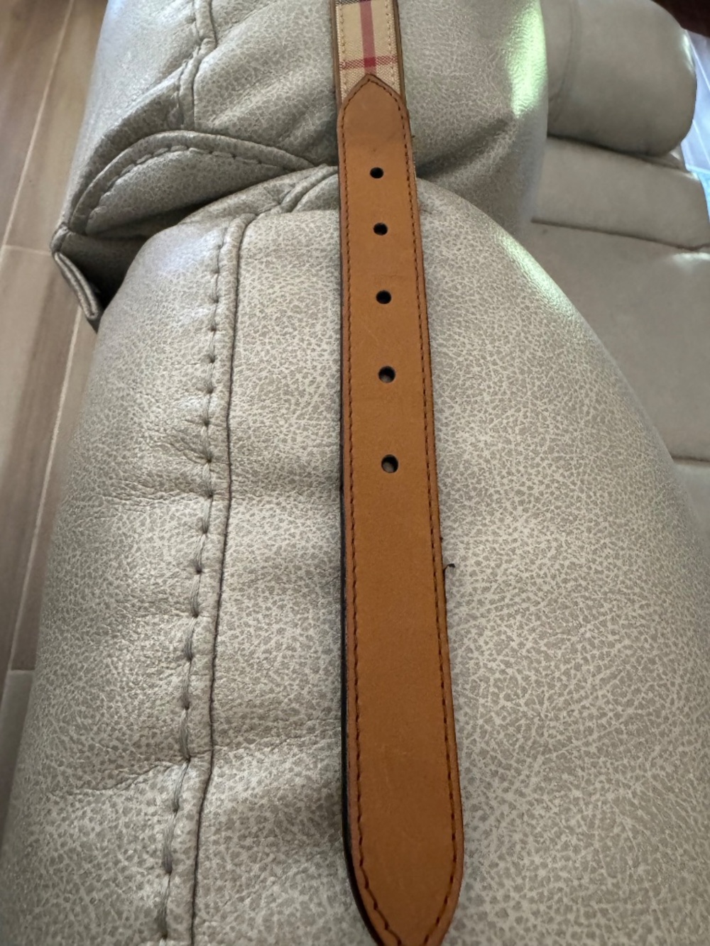 Burberry belt - Picture 2 of 5